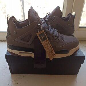 Air Jordan 4